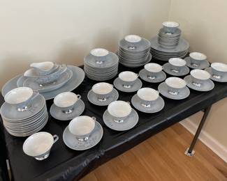 "Belmar" China Set By Arlen Fine China (Japan)
