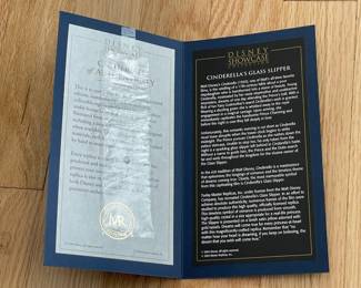 Walt Disney's Cinderella Glass Slipper By Master Replica & Disney Showcase Collection W/ Pillow, Plaque, Boxes, & Paperwork (#817/2500)