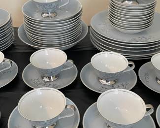 "Belmar" China Set By Arlen Fine China (Japan)