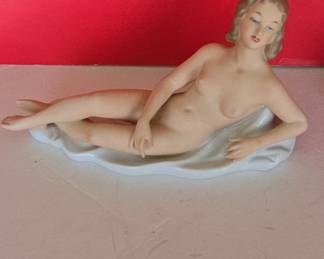 Wallendorf Porcelain Figurine of a Reclining Nude