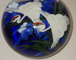 Daniel Salazar Lundberg Studios Art Glass Paperweight and Box Set - White Crane and Iris