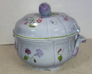 Villeroy & Boch "Petite Fleur" Tureen with Lid