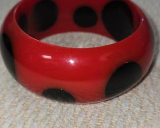 Shultz Bakelite Bangle Bracelet
