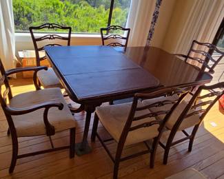 Chippendale Style Mahogany Dining Table and Chairs