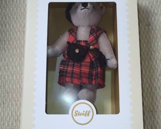 Steiff "Great Escapes Edinburgh" Teddy Bear