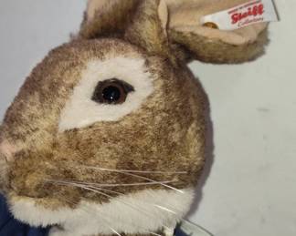 Steiff Peter Rabbit Collector's Edition Teddy Bear