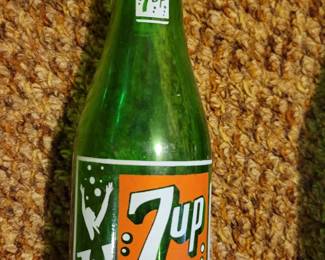 7up bottle with Bubble Girl 