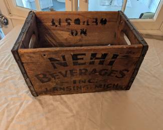 Vintage Nehi wooden box.  Lansing MI