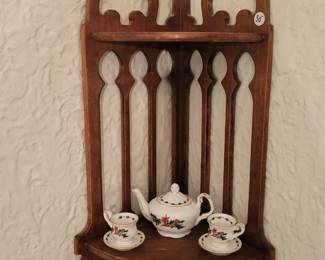 Cute corner shelf