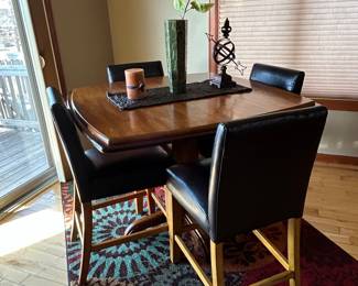 Ashley Furniture Urbandale Counter Height Dining Set