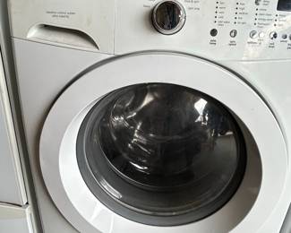 Whirlpool Front Load Washing Machine