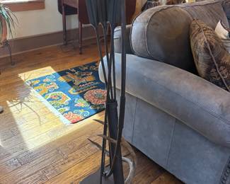 Floor Lamp Bow and Arrow Quiver design