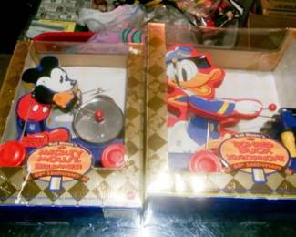 DISNEY PULL TOYS