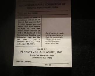 F22 - $350. Pennsylvania House Dining Table with 6 Chairs. Has 3 Leaves that can be added. Includes Table Pads for all pieces.