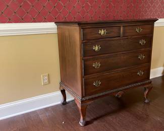F8 - $275. James B. Henderson Chest of Drawers. 3 long drawers 2 smaller. Measures 38" wide x 21" deep x 38.5" tall.