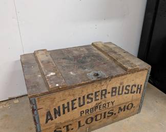 F97 - $150. Anheuser-Busch Crate. Property St. Louis, MO. A-860