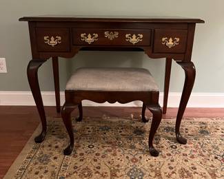 F58 - $225. Pennsylvania House Vanity & Bench. Measures 38" x 19" x 30.25". Bench measures 22" x 17.5" x 17" tall.