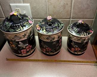 F36 - $65. Vintage Jardiniere by Tracy Porter. Set of 3 Canisters. 9.5", 10.5" x 12".
