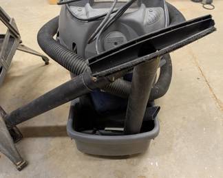 F87 - $35. Shop Vac Contractor Series. 12 gallon 5.5hp.