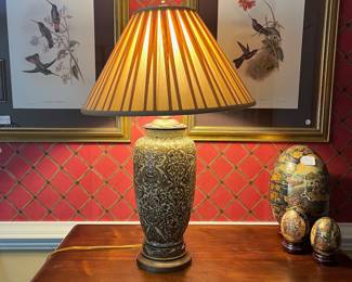 F43 - $60. Vintage Porcelain Lamp. 30" Tall. Needs new Shade.