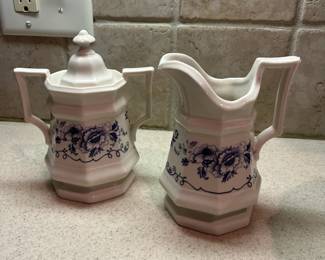 F35 - $45 Set. The Henry Ford Museum Collection "Clinton Inn" by Iroquois.