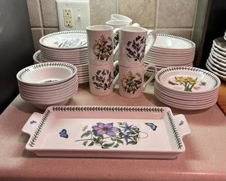 F19 - $750. Portmeirion Botanic Garden. Oven to Table.