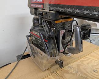 F91 - $100. Craftsman 10" Radial Arm Saw Contractor Series. Works!
