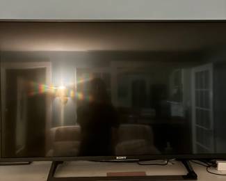 Sony tv 22x38
