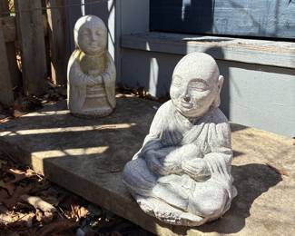 Buddha garden statues