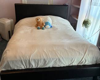 Queen size bed frame and mattress