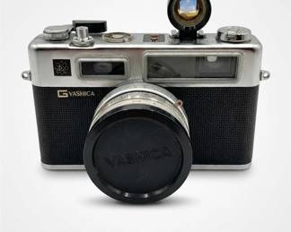 Vintage Yashica Electro 35 Rangefinder Camera