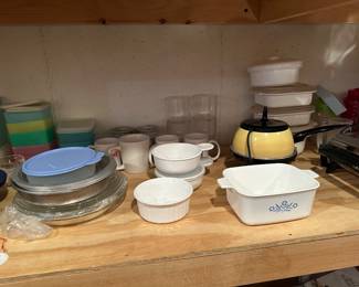 Tupperware in back left sold