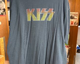 Vintage KISS shirt