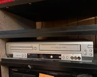 Sylvania VHS DVD player combo
