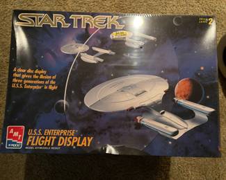 Star Trek sealed model 