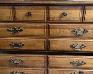 167 VintageWoodDresser9DrawerRusticTraditionalBedroomChest
