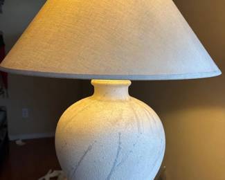 141 TexturedCeramicTableLampwShade25Tall