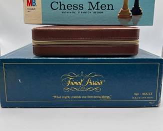148 BackgammonSetwCaseChessPiecesTrivialPursuit