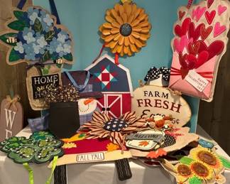 Holiday Themed Decor