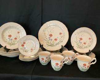 Mikasa Fine Ivory Dish Set