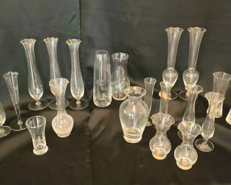 Dereume Glass And Friends