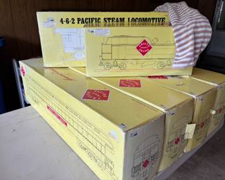 Aristo Craft Trains/ Engine, tender, 3 cars