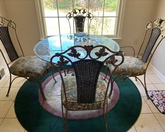 Glass Top Eat in Table