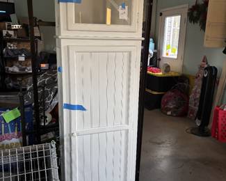 Wine glass & bottle cabinet