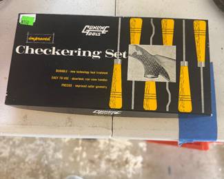 Checkering set for woodworking