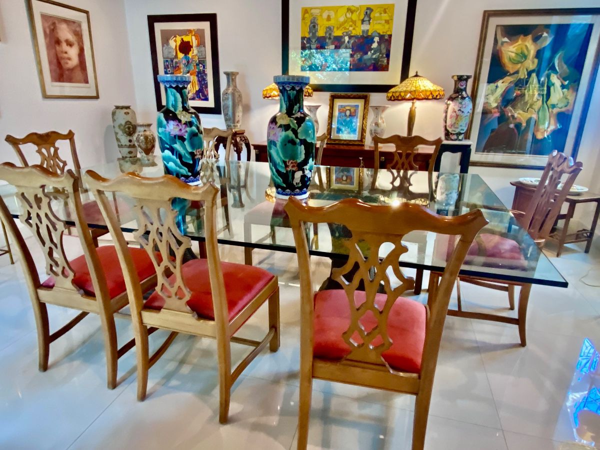Chippendale dining chairs (8) , Asian vases , Tiffany style lamps , art 