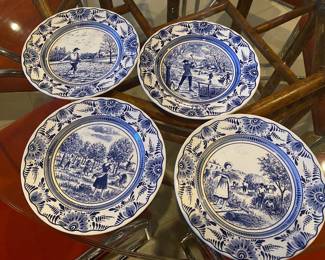 4 collector plates from England 