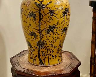 Large vase , Asian stool 