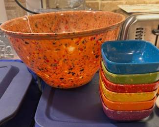 RACHEL RAY melamine "garbage" bowl