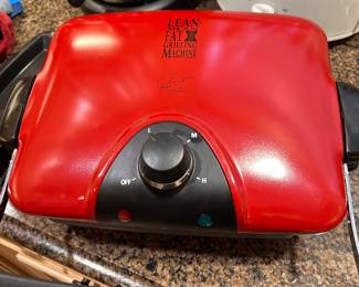 GEORGE FOREMAN grilling machine